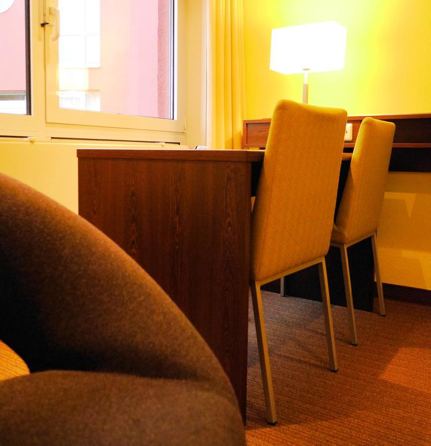 Bridge Inn Hotel Hamburg Dış mekan fotoğraf